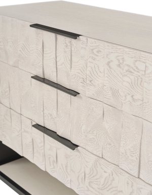 BAA4674_Detail_01.jpg