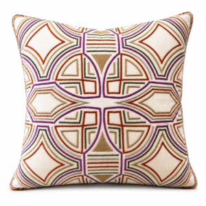 Simetric Patterned Cushion
