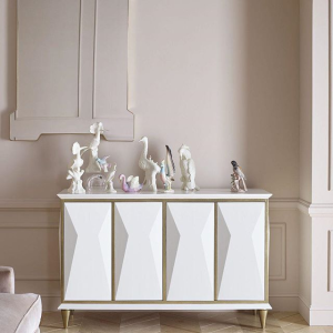 Heliodore-decorative-chest-III.png
