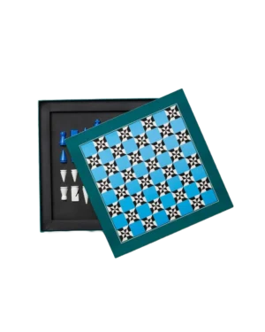 Lacquered Chess