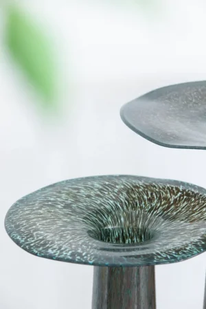 Vaughan vase small (1)