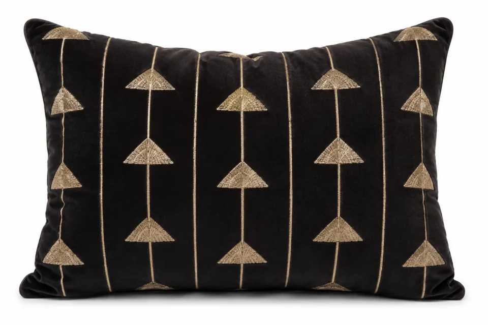 Triangle Sequence Cushion